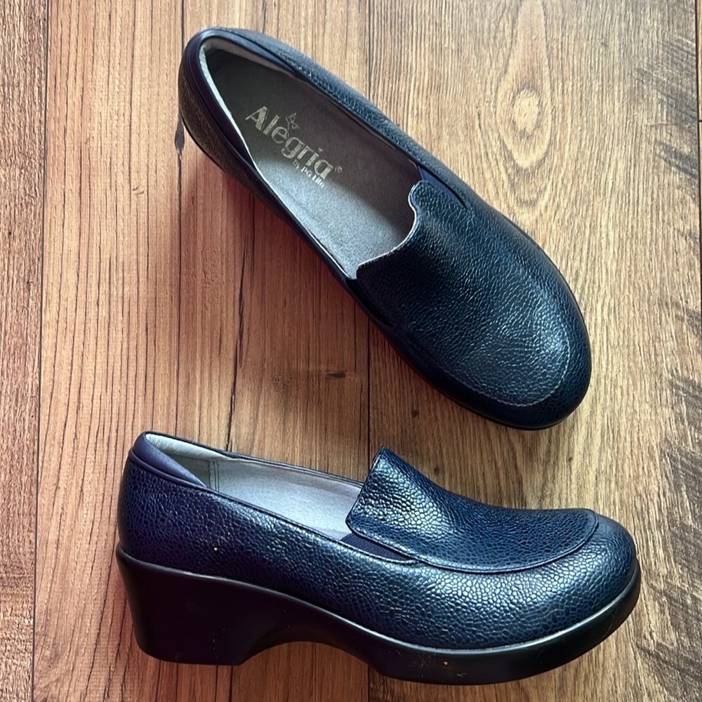 Alegria Emma Masonry Lightly Textured Navy Blue Leather Loafers size 40 - Picture 12 of 12
